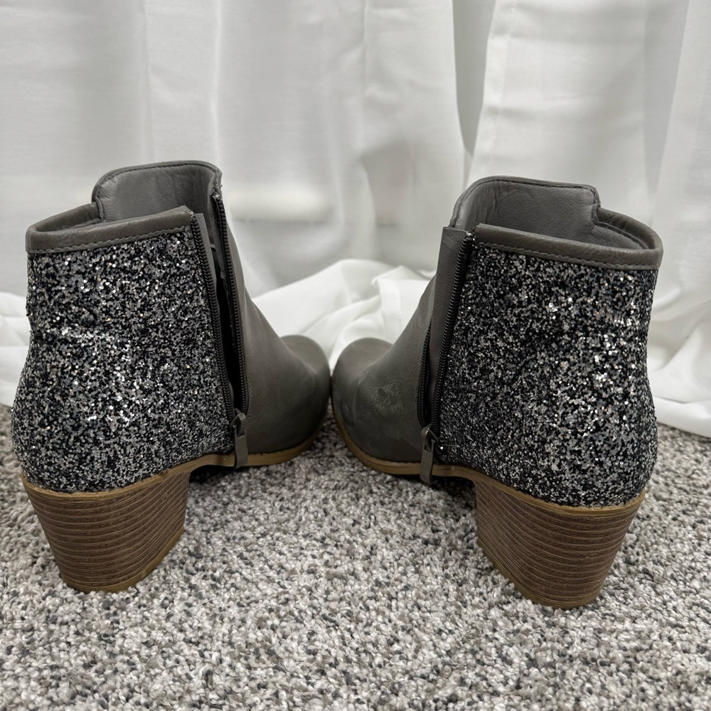 Sparkle Boots Size 9 - Picture 8 of 12